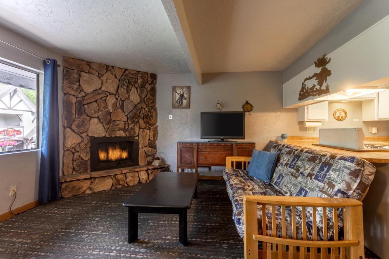 Village Suites Inn - American Black Bear - Perfect Location, In The Village! Can'T Be Better! Big Bear Lake Exterior foto
